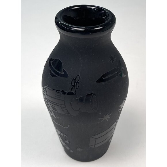 4.5" Black Mata Ortiz Astronaut Space BUD VASE Mexican Folk Art Pottery Signed - Picture 3 of 8